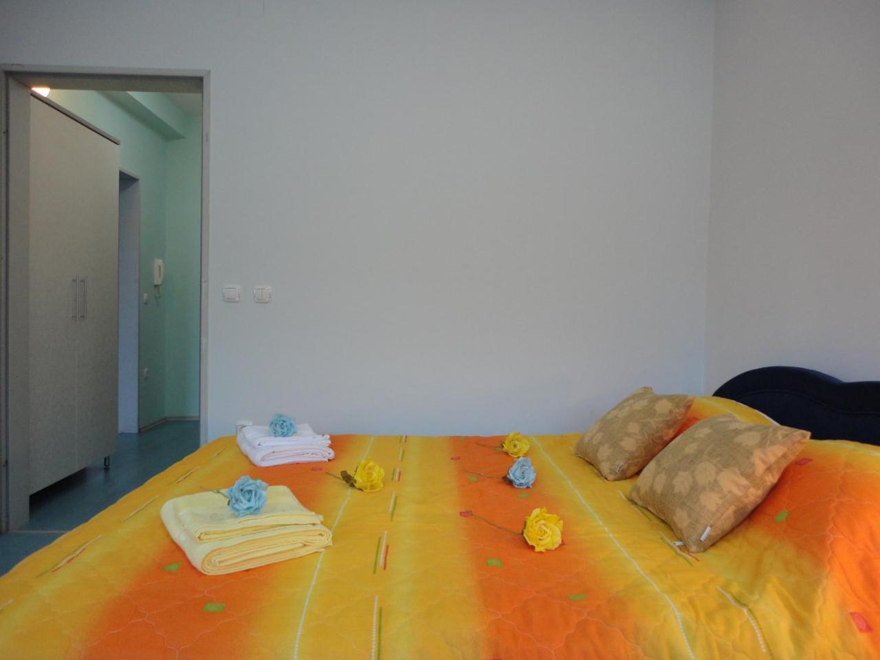 Accommodation J&T Охрид Екстериор снимка