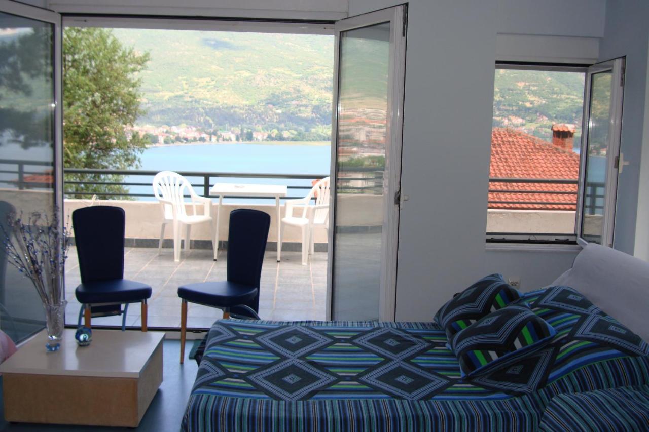 Accommodation J&T Охрид Екстериор снимка