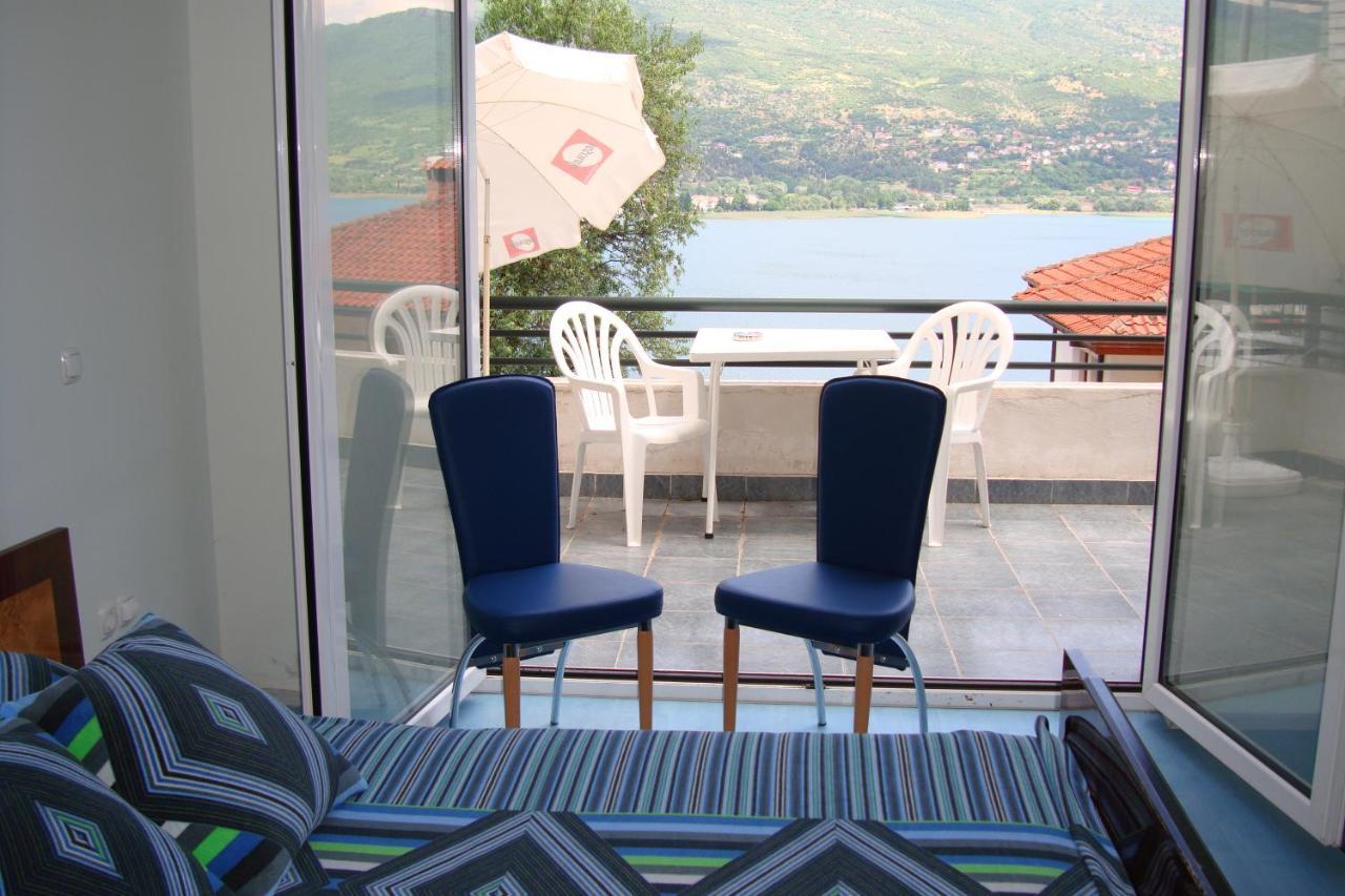 Accommodation J&T Охрид Екстериор снимка